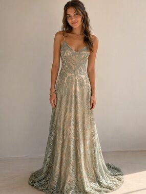 Speechless Elegant Lace Maxi Dress in Green and Cream